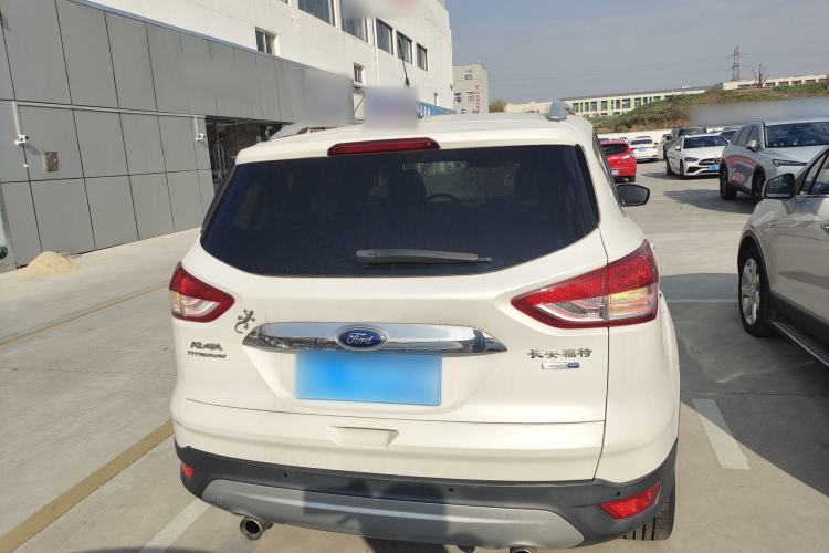 Used Ford Kuga 2015 2.0L GTDi Four-Wheel Drive Prestige Model
