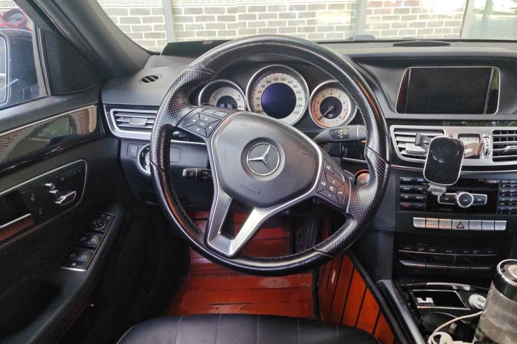 Used Mercedes-Benz E-Class 2015 E 260 L Sport & Fashion Model