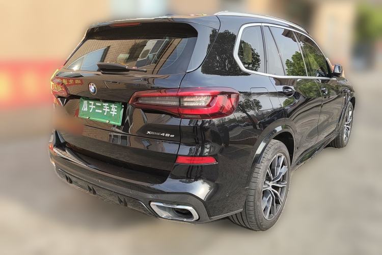 Used BMW X5 New Energy 2021 xDrive45e M Sport Package Rear Right 45 Deg