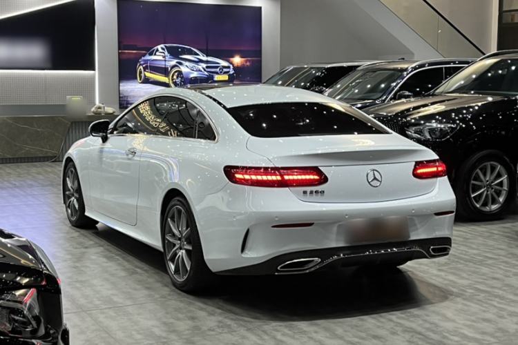 Used Mercedes-Benz E-Class (Import) 2023 E 260 Coupe
