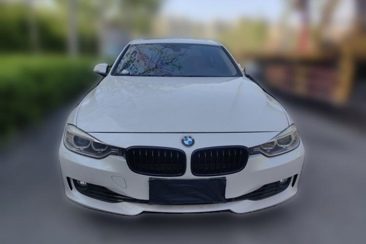 Used BMW 3 Series 2013 320i Sport Edition Front