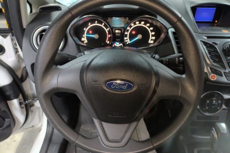 Used Ford Fiesta 2013 Hatchback 1.5L Automatic Fashion Edition Steering Wheel