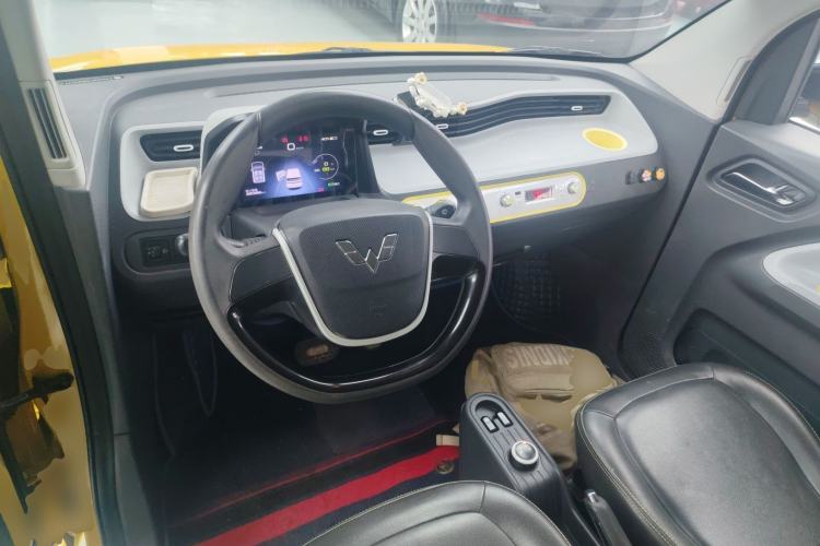 Used Wuling Hongguang MINIEV 2022 Macaron Premium Model – Lithium Iron Phosphate