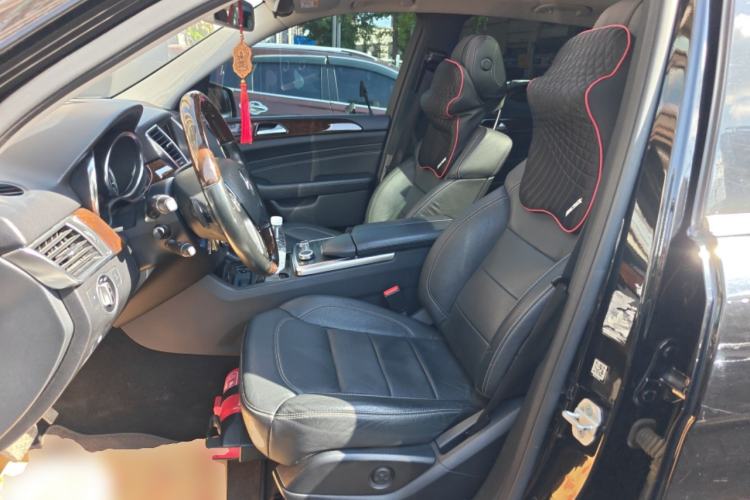 Used Mercedes-Benz M-Class 2014 ML 400 4MATIC Luxury Model Left Front Seat