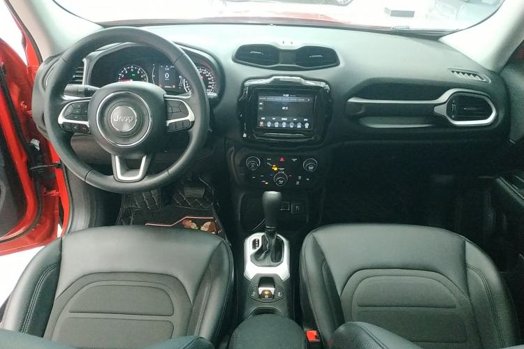 Used Jeep Renegade 2019 220T Automatic Leading Edition Center Console