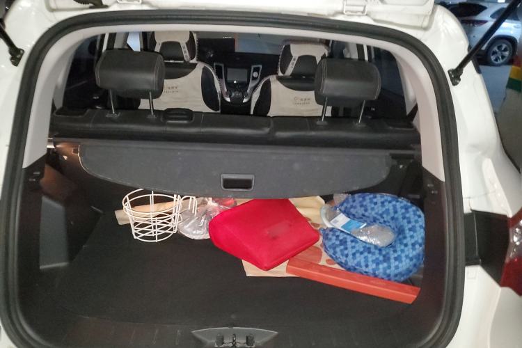 Used Changan CS35 2015 1.6L Automatic Luxury Model China IV Standard