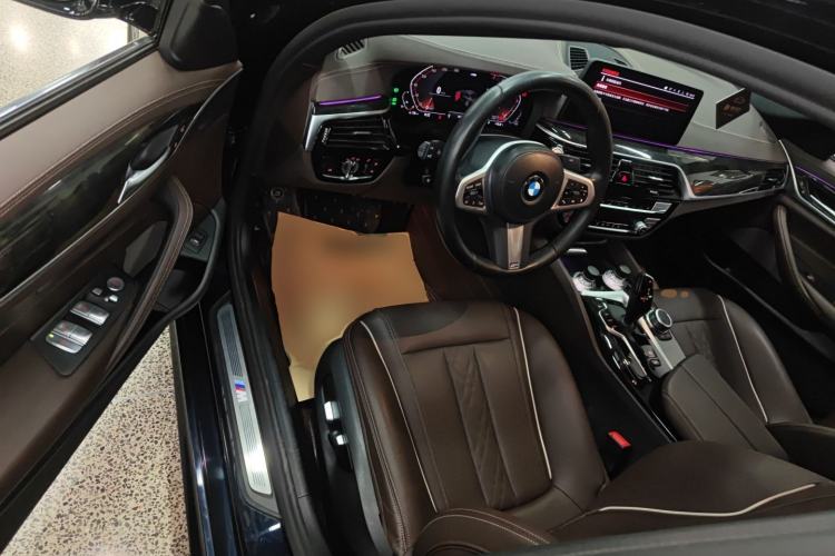 Used BMW 5 Series 2022 Restyled 525Li M Sport Package
