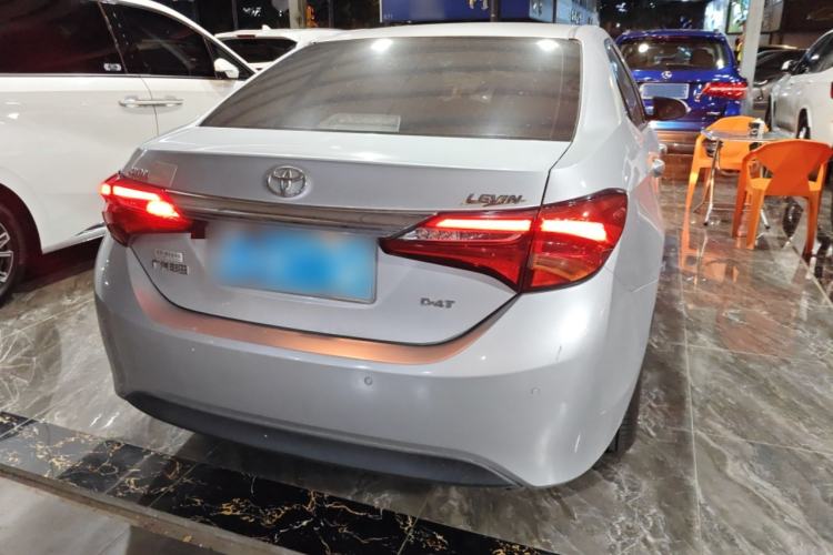 Used Toyota Levin 2017 Revised 185T CVT Elite Edition China V Standard Rear Right 45 Deg