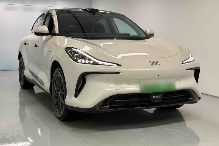 Used IM LS6 2023 Max Standard Edition
