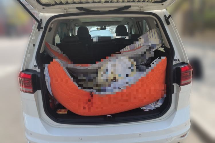 Used Volkswagen Touran 2021 Touran L 280TSI DSG Comfort Edition 7 Seats Trunk