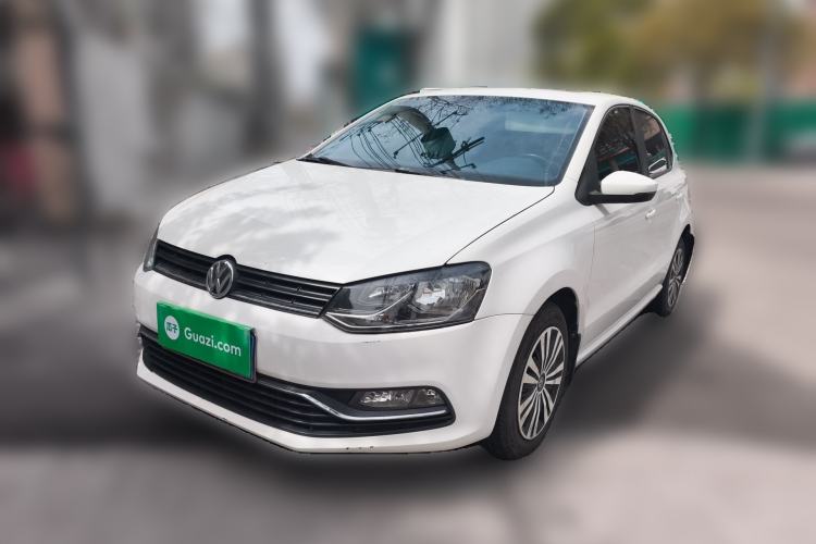 Used Volkswagen Polo 2016 1.6L Automatic Comfort Model