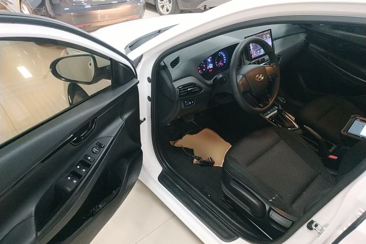 Used Hyundai Celesta 2018 1.6L Automatic GL Enjoyment Edition China VI compliant