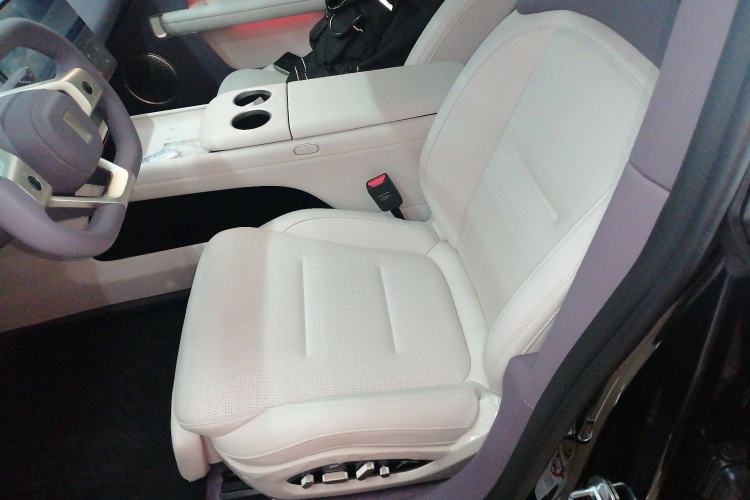 Used Avatr 06 2025 Pro Range-Extended Edition
