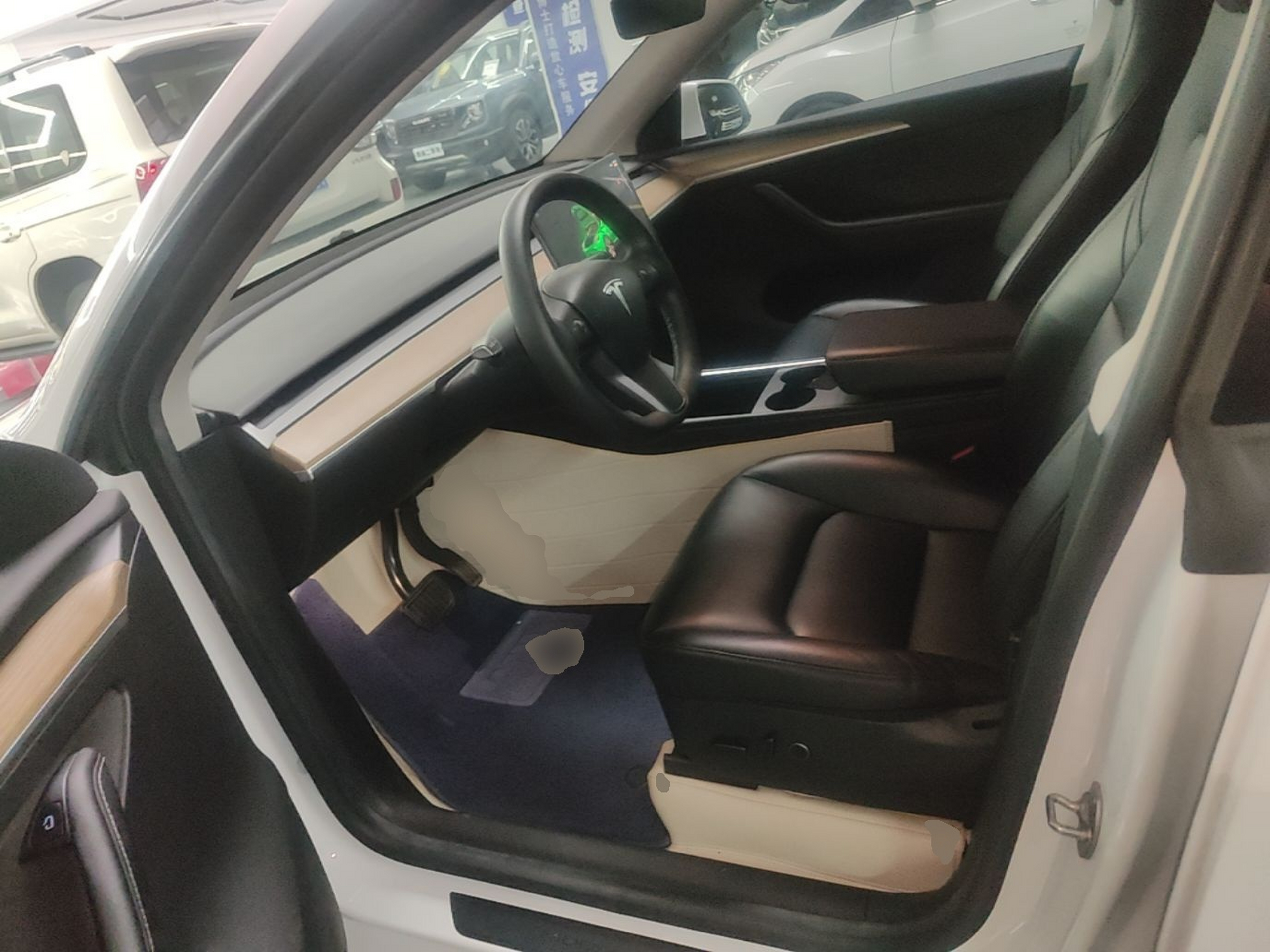Interior delantero