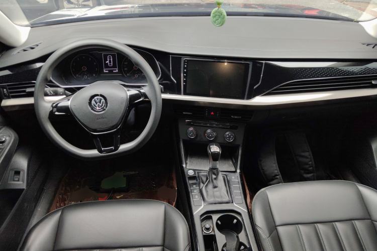 Used Volkswagen Passat 2019 280TSI Business Edition China VI