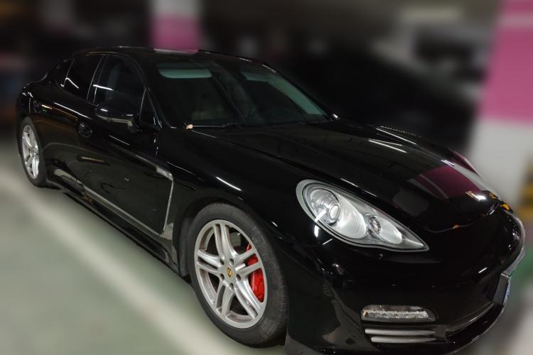 Used Porsche Panamera 2010 Panamera 4 3.6L Front Right 45 Deg