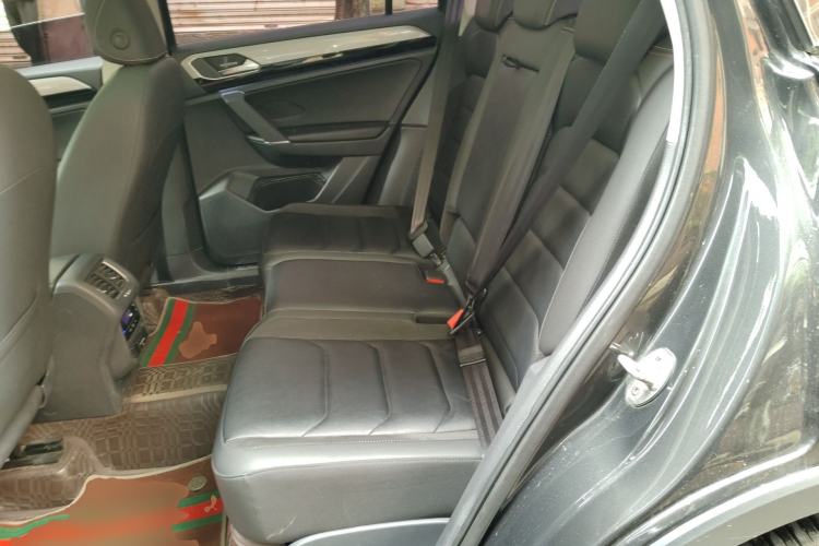 Used Volkswagen Tayron 2020 280TSI Two-Wheel Drive Luxury Connect Edition Left Rear Seat