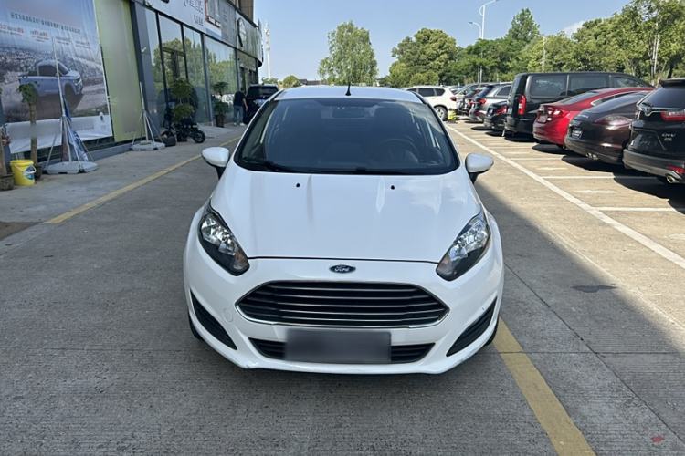 Used Ford Fiesta 2013 Sedan 1.5L Manual Fashion Edition