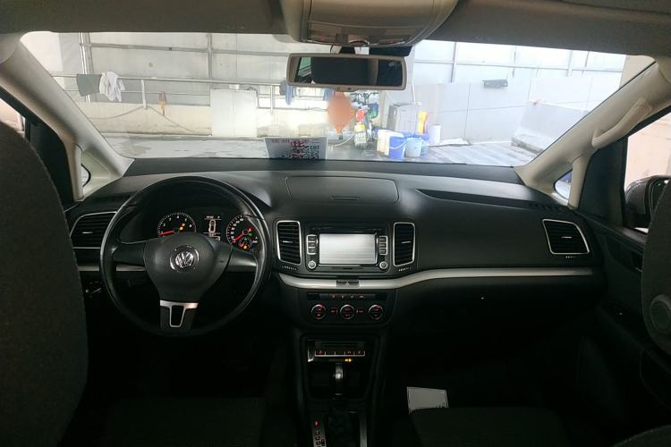 Used Volkswagen Sharan 2013 1.8TSI Standard Model Euro IV
