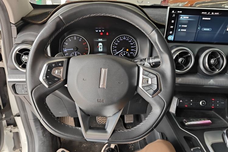 Used Wey VV5 2020 1.5T Two-Wheel Drive Color Pioneer Steering Wheel
