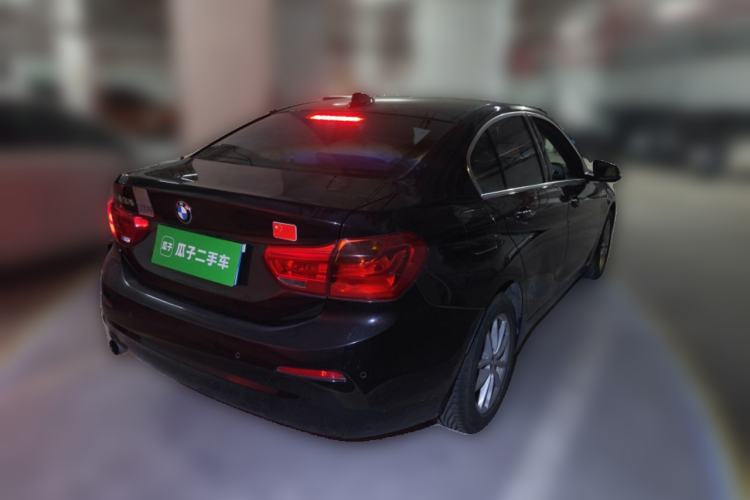 Used BMW 1 Series 2018 118i Fashion Model Rear Right 45 Deg