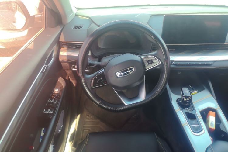 Used Geely Auto Emgrand L HiP 2024 Champion Edition 1.5TD-DHT Pro 100KM Superior Model Steering Wheel