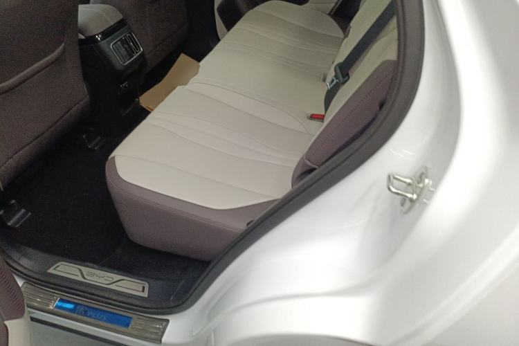 Used BYD Song PLUS New Energy 2025 DM-i 160KM Flagship PLUS Left Rear Seat