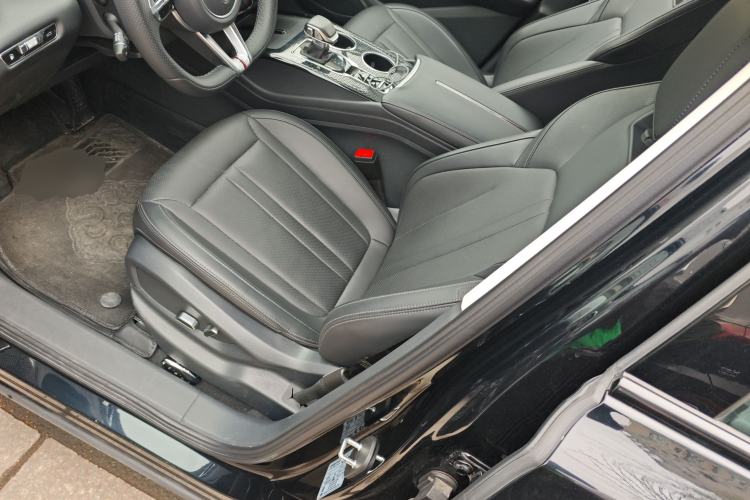 Used Hongqi HS3 PHEV 2024 PHEV 115km Jingwei Edition