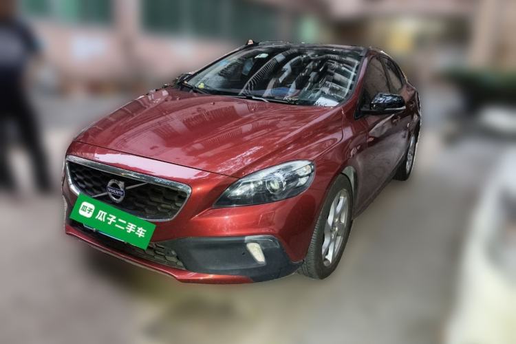 Used Volvo V40 2014 Cross Country T5 AWD Smart Luxury Edition