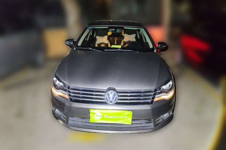 Used Volkswagen Bora 2015 Value Edition 1.6L Manual Fashionable Style
