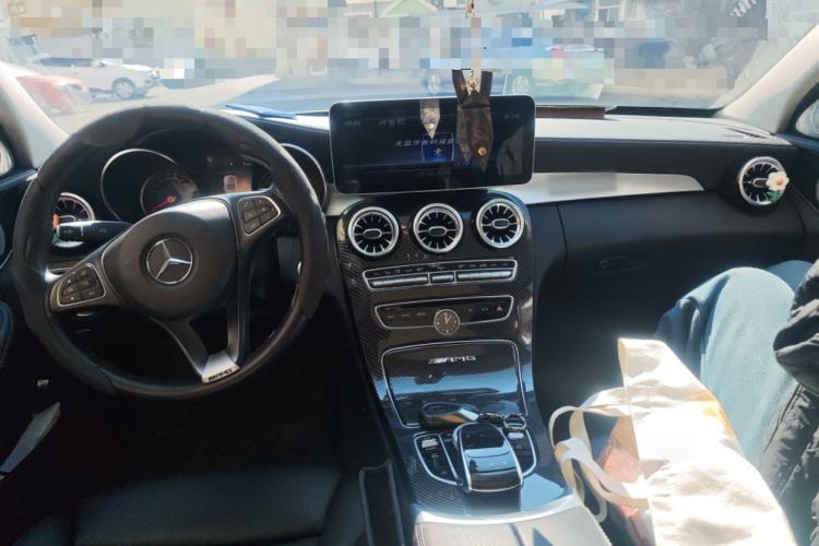 Used Mercedes-Benz C-Class 2018 C 200 L Sport Edition Center Console