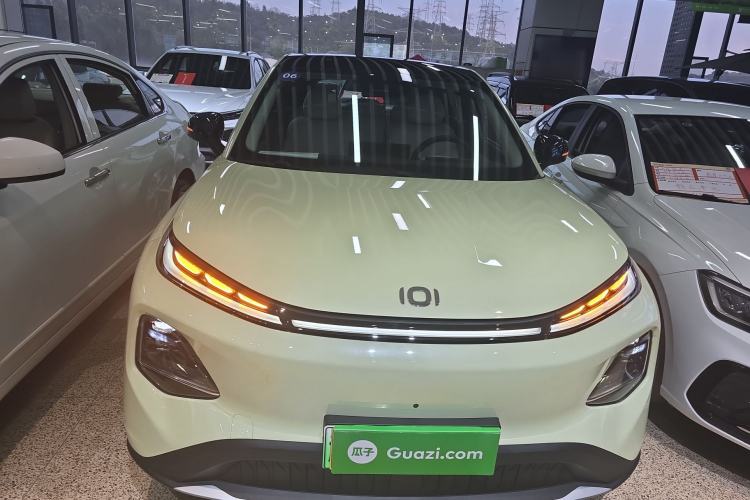 Used CHANGAN NEVO Q05 2026 Model 506 Max Front