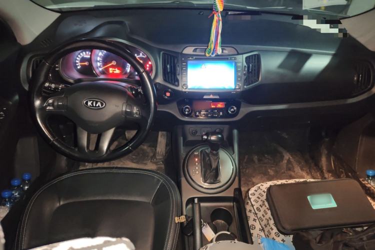 Used Kia Sportage R 2014 2.0L Automatic Two-Wheel Drive GLS Trim
