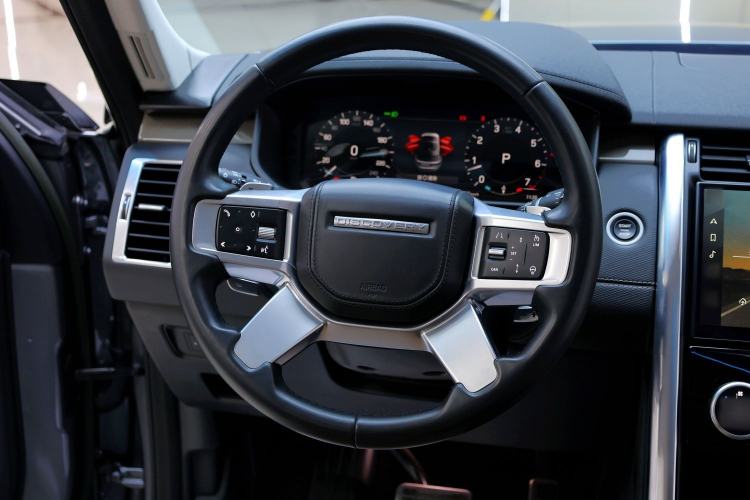 Used Land Rover Discovery 2023 360 PS Metropolitan Edition
