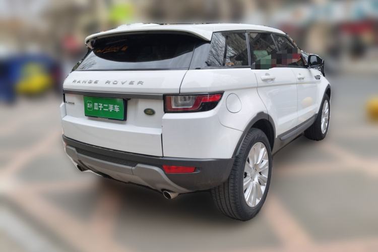 Used Land Rover Range Evoque 2017 2.0T SE Smart Glow Edition Rear Right 45 Deg