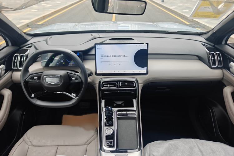 Used Geely Auto FX11 2025 4th Generation 1.5TD DCT – The Start
