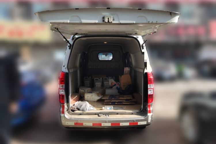 Used Jinbei New Hiace S 2023 1.6L Luxury Cargo Version 2/5-Seater SWD16M Trunk