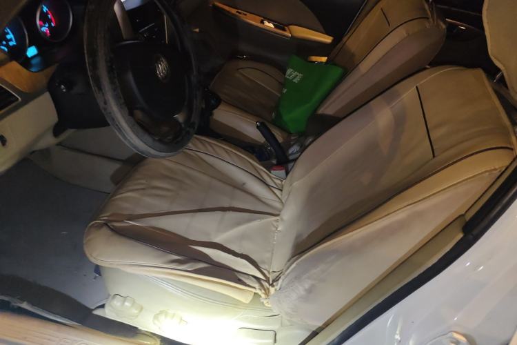 Used Buick Excelle 2015 1.5L Manual Classic Trim Left Front Seat