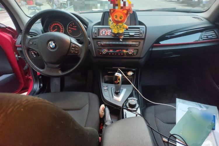 Used BMW 1 Series 2012 118i Leading Model Center Console