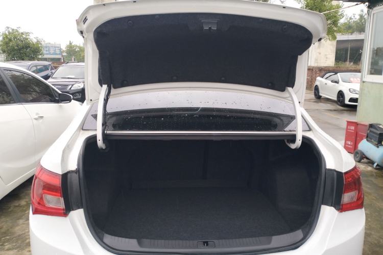 Used Buick GT 2016 15N Automatic Luxury Edition Trunk