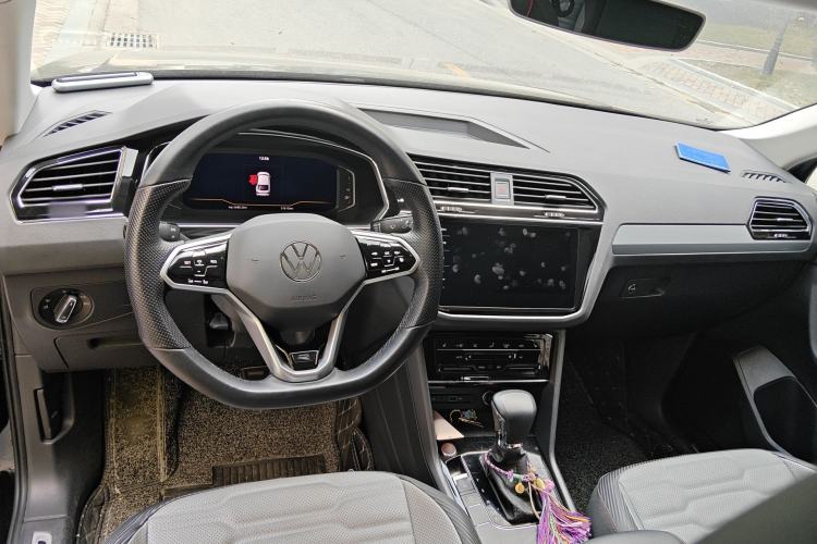 Used Volkswagen Tiguan X 2021 330TSI Two-Wheel-Drive Flagship Edition Center Console