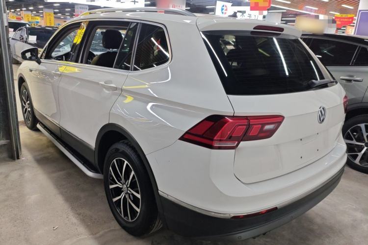 Used Volkswagen Tiguan L 2017 330TSI Automatic Two-Wheel Drive Luxury Edition
