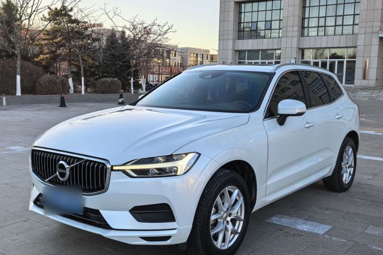 Used Volvo XC60 2019 T4 Zhiyi Edition China V Standard