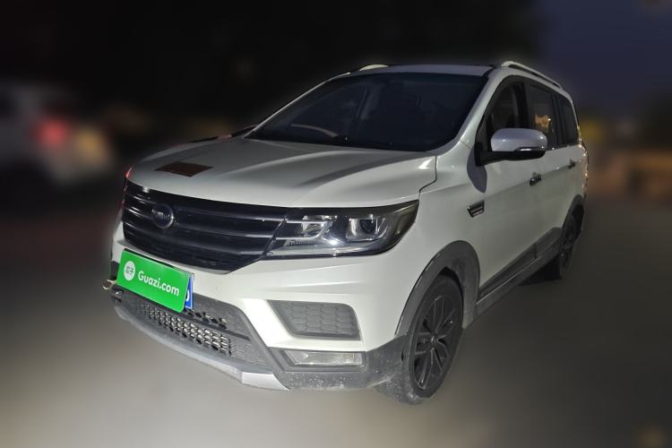 Used SWM X3 2017 1.5T Manual Fashion Model