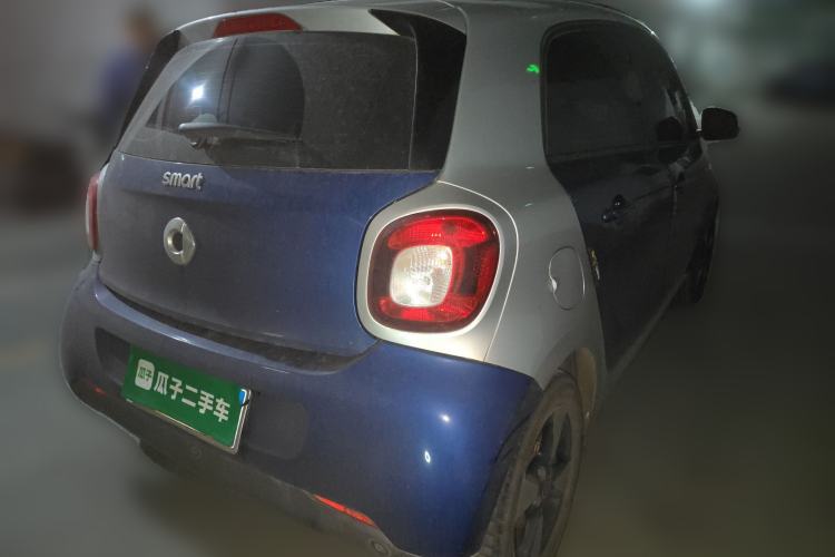 Used smart forfour 2018 1.0L 52kW Passion Edition
