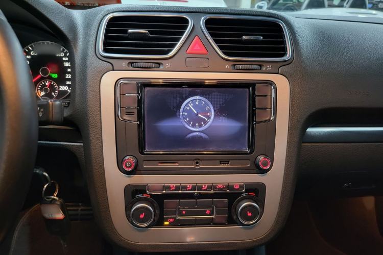 Used Volkswagen Eos 2011 2.0 TSI
