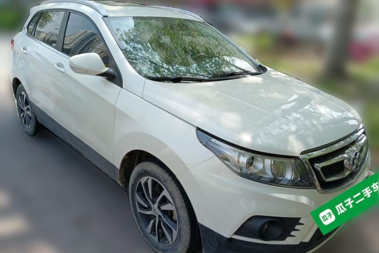 Used BAIC Senova X55 2016 1.5T CVT Comfort Version Front Right 45 Deg