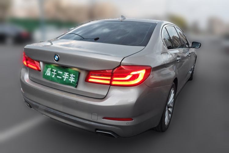 Used BMW 5 Series 2018 525Li Luxury Package
