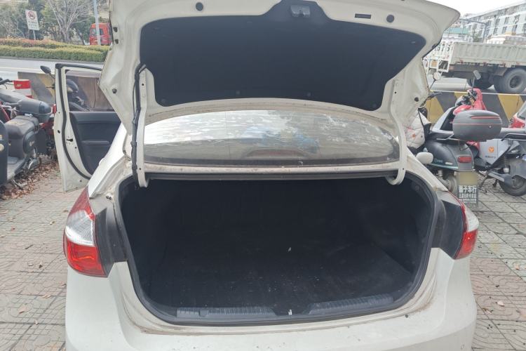 Used Kia K3 2016 1.6L Manual GLS