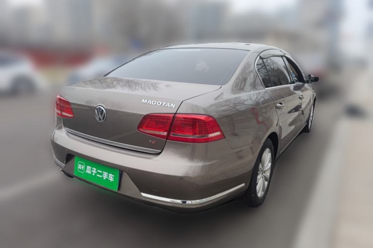 Used Volkswagen Magotan 2012 Revised Version 1.8TSI Leading Edition Rear Right 45 Deg